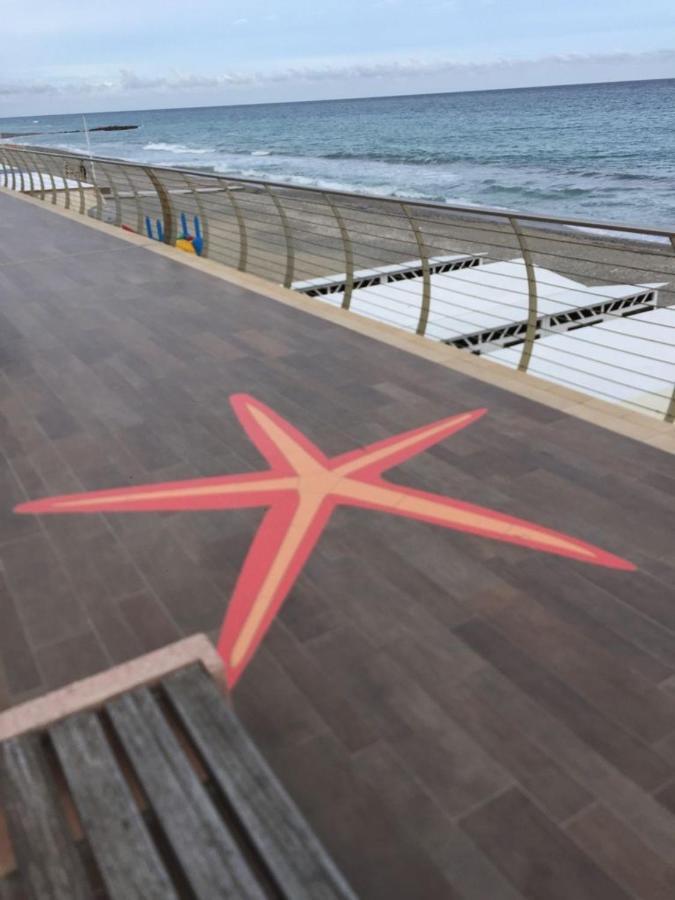 Appartamento Stella Marina In Pieno Centro Di Pietra Ligure Sulla Passeggiata E A Un Passo Dal Mare Ngoại thất bức ảnh